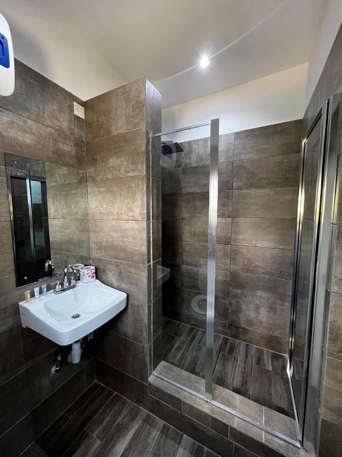 Fragrance Apartments And Suites Ibadan Exterior foto